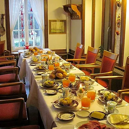 Hotel-cafe 